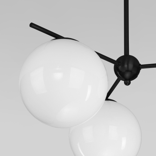  Eurosvet 60147/3/ потолочный светильник/ черный