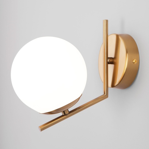 Настенный светильник Eurosvet 70152/1 латунь