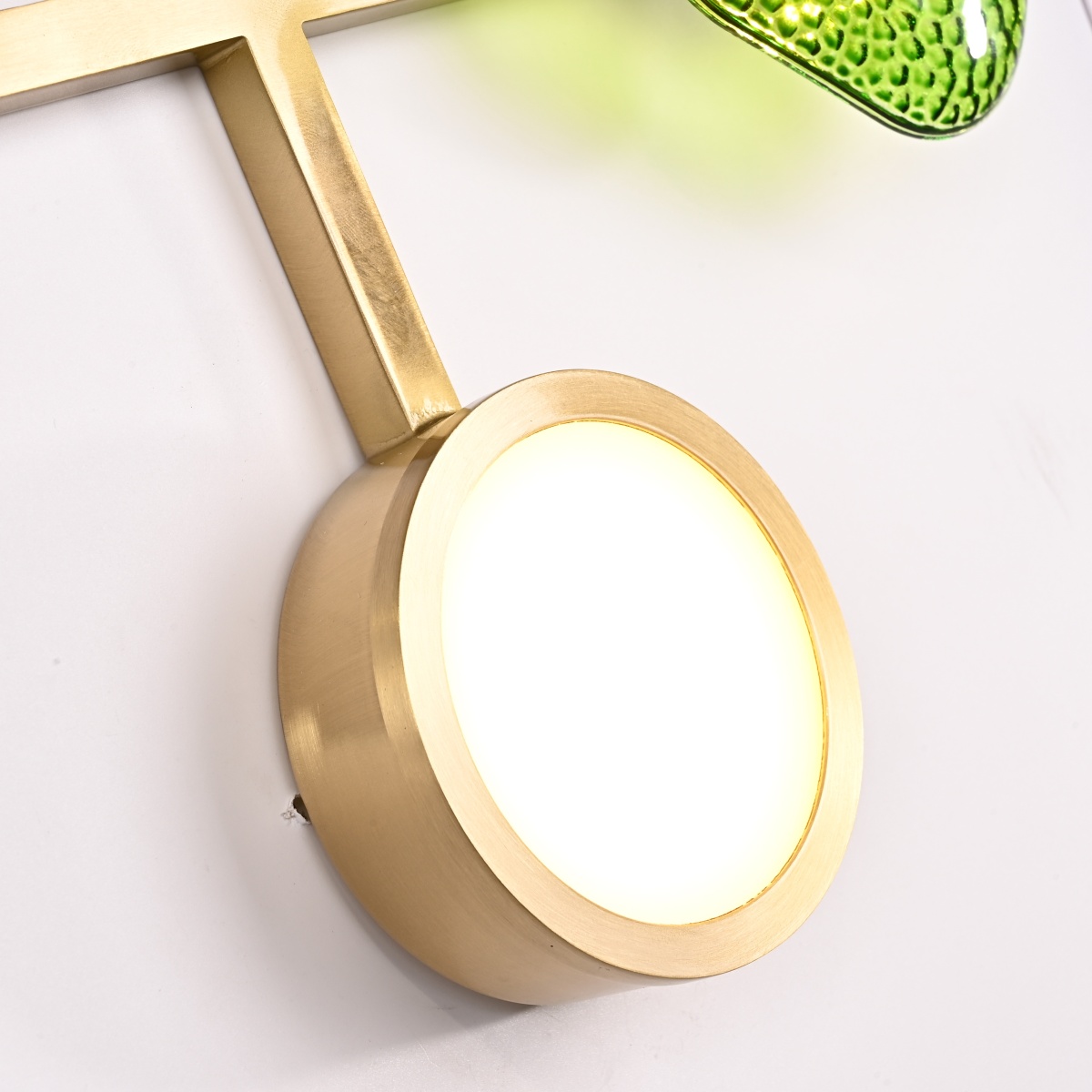 card-img