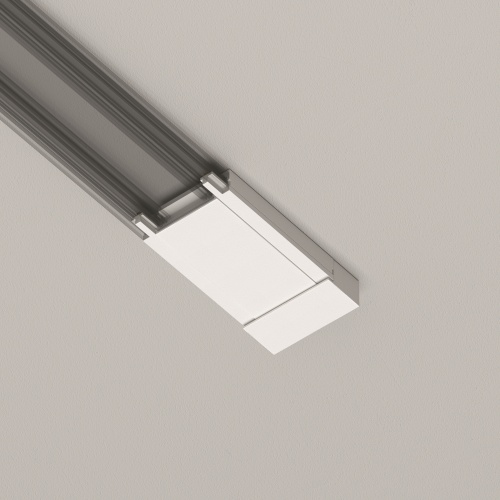 Комплектующие для систем освещения с токоведущими элементами Technical TRA084B-11W