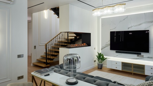 Настольный светильник Maytoni MOD286TL-L18B3K