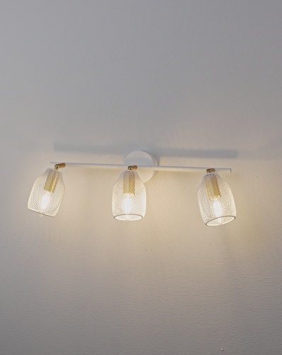 Спот Moderli V11841-3C Adalina