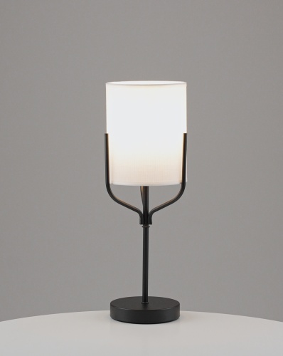 Лампа настольная Moderli V11851-1T Inari