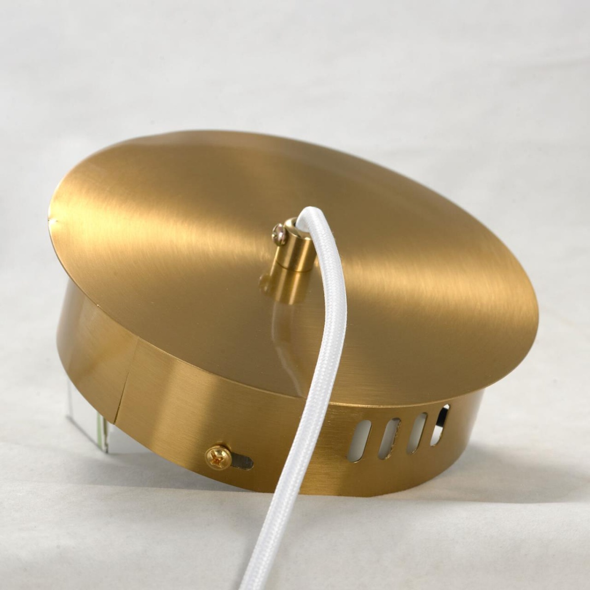 card-img