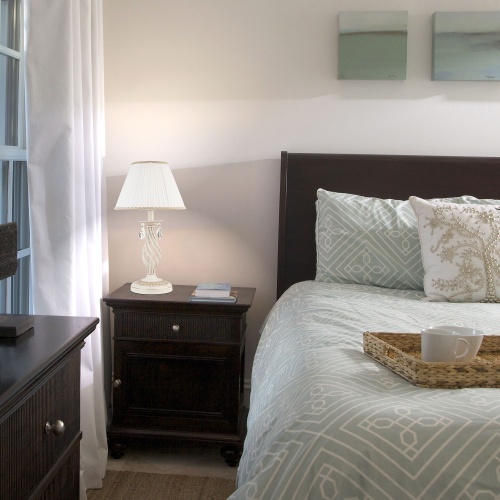 Настольный светильник Eurosvet 01002/1 белый с золотом