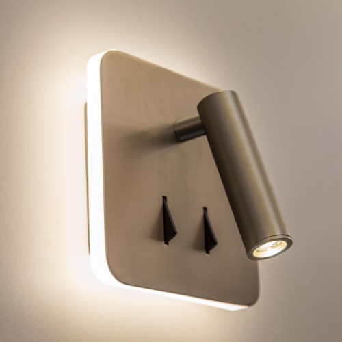 CL704422 Декарт Хром Мат. Св-к Настенный