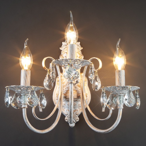 Настенный светильник Eurosvet 3305/3 белый с золотом/прозрачный хрусталь Strotskis