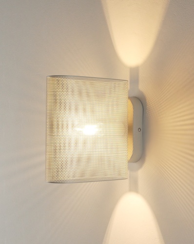 Светильник настенный Moderli V11807-1W Metalicana