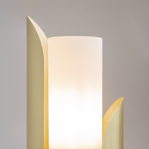 Настольный светильник Maytoni Z014TL-01G